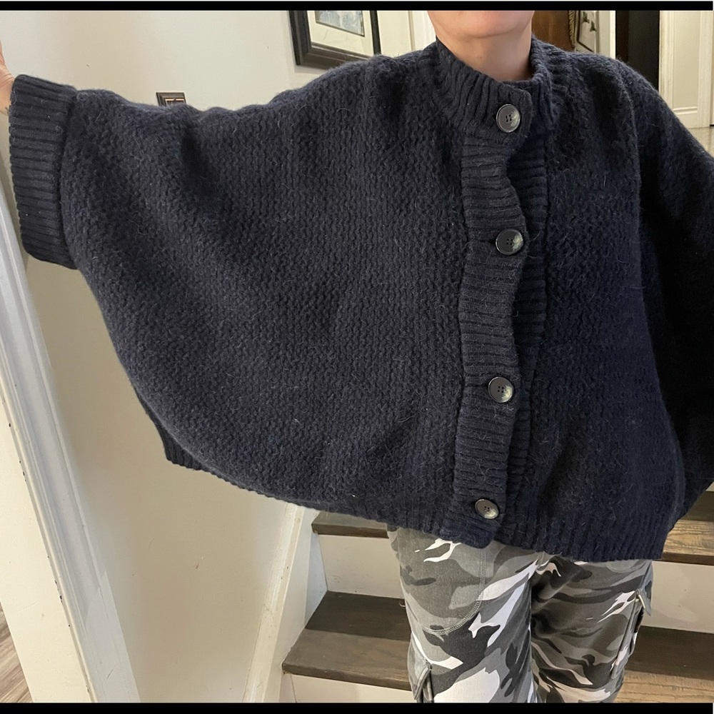 COPY - Stella McCartney sweater 👘 poncho